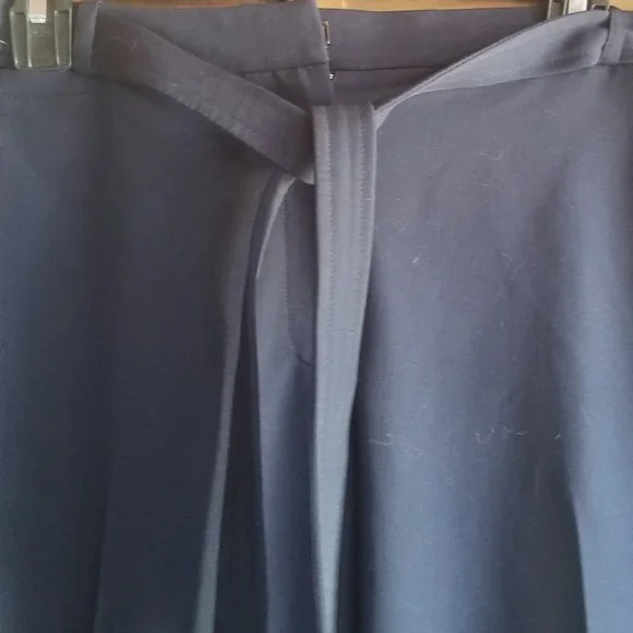 Tommy Hilfiger womans pants - Picture 2 of 4